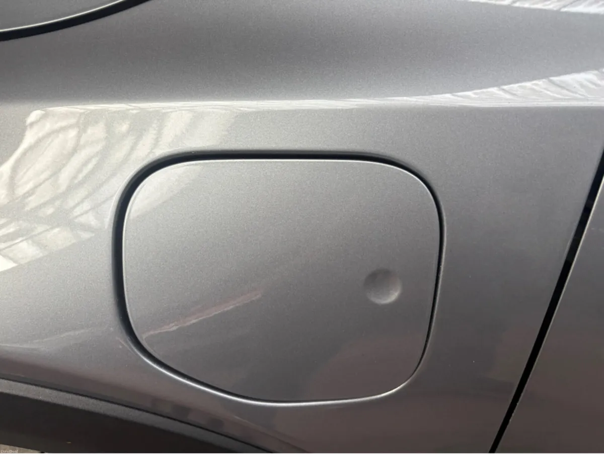 Kia XCeed PE PHEV 5DR AUTO - Image 3