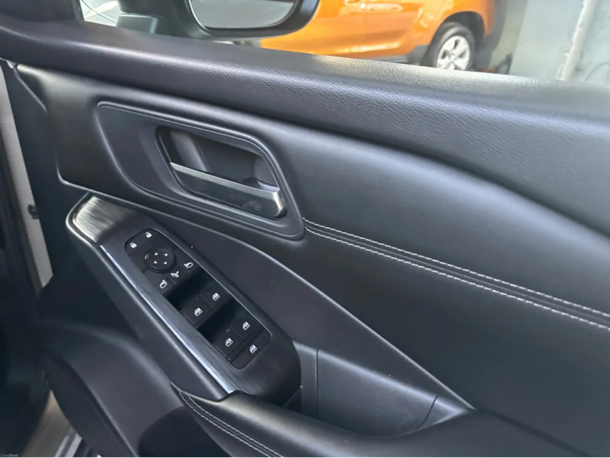 Nissan Qashqai EPOWER SV 4DR AUTO - Image 5