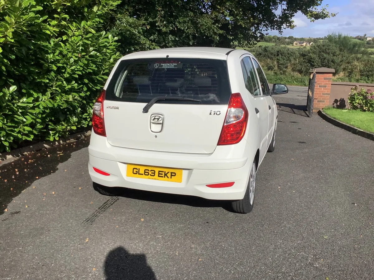 Hyundai i10 2014 - Image 2