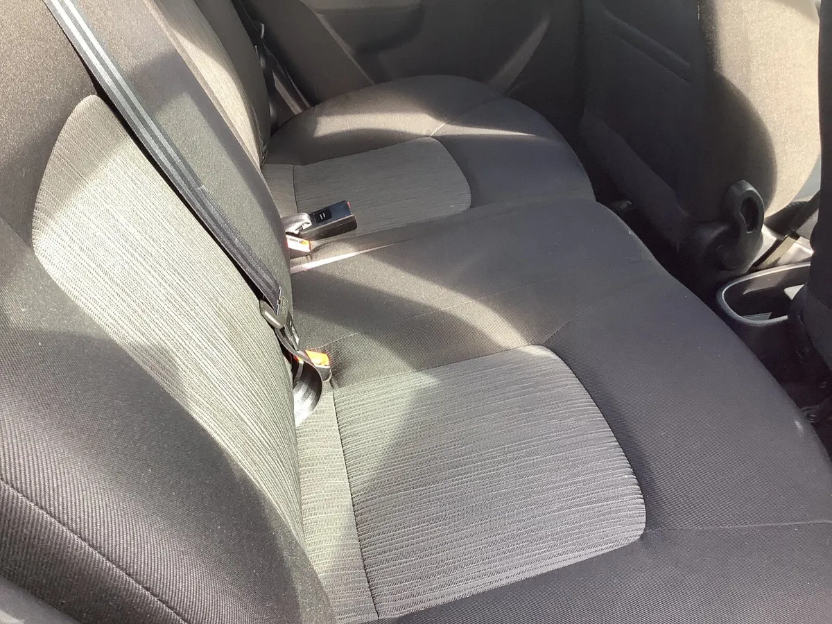 Hyundai i10 2014 - Image 4