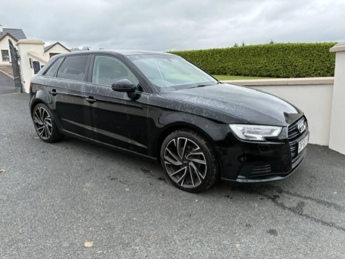 Audi A3 1.6 TDI Sport - Image 1
