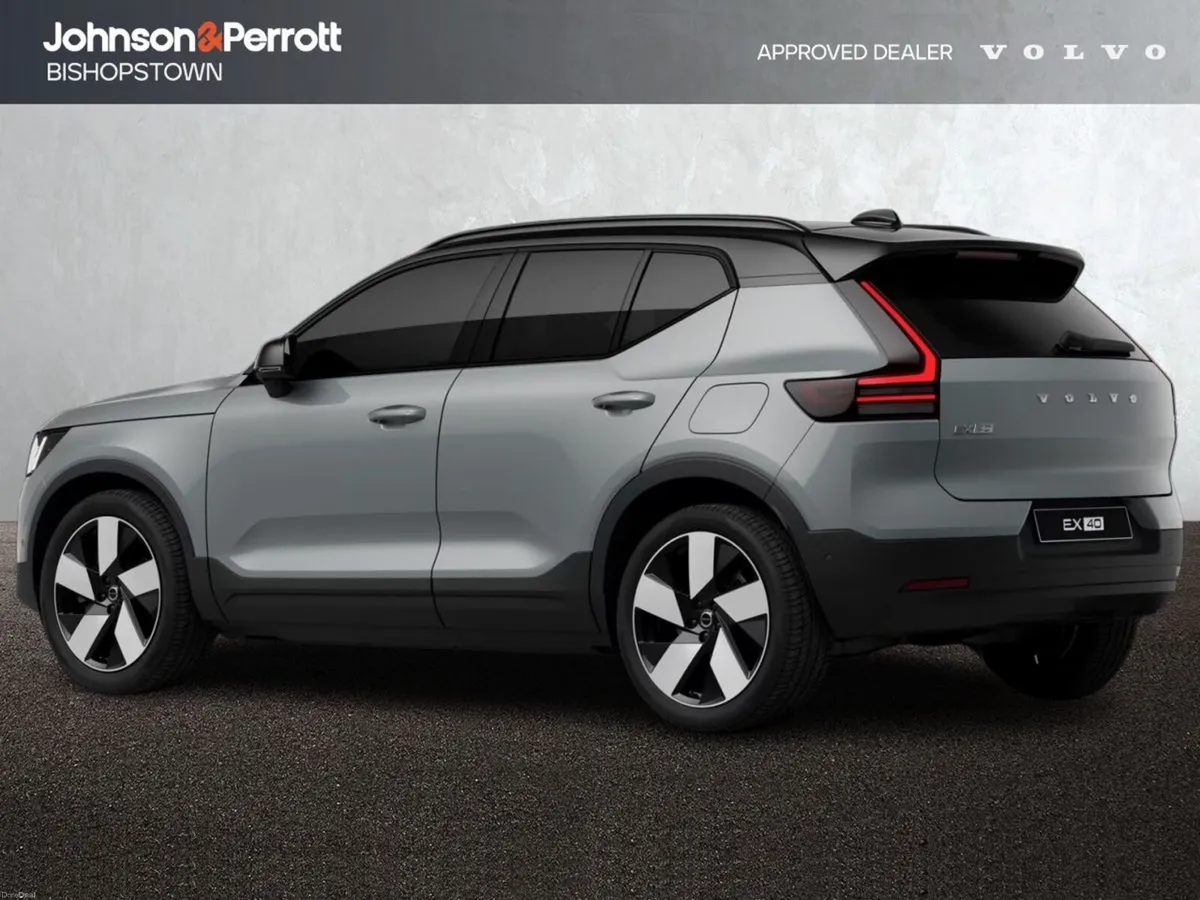 Volvo EX40 P5 Long Range Ultra Pro (82 kWh 252bhp) - Image 3