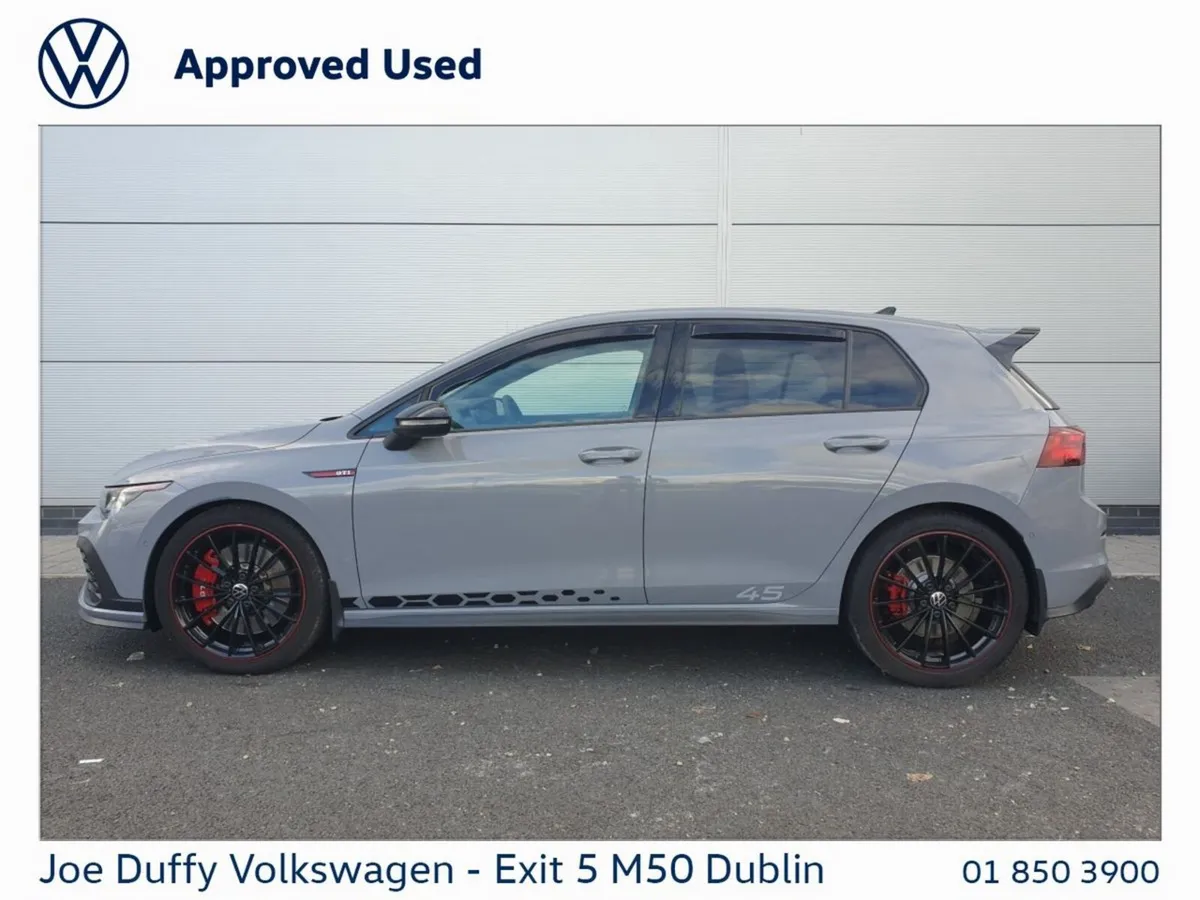 Volkswagen Golf GTI CLUBSPORT 45 2.0 TSI 300HP D7F - Image 5