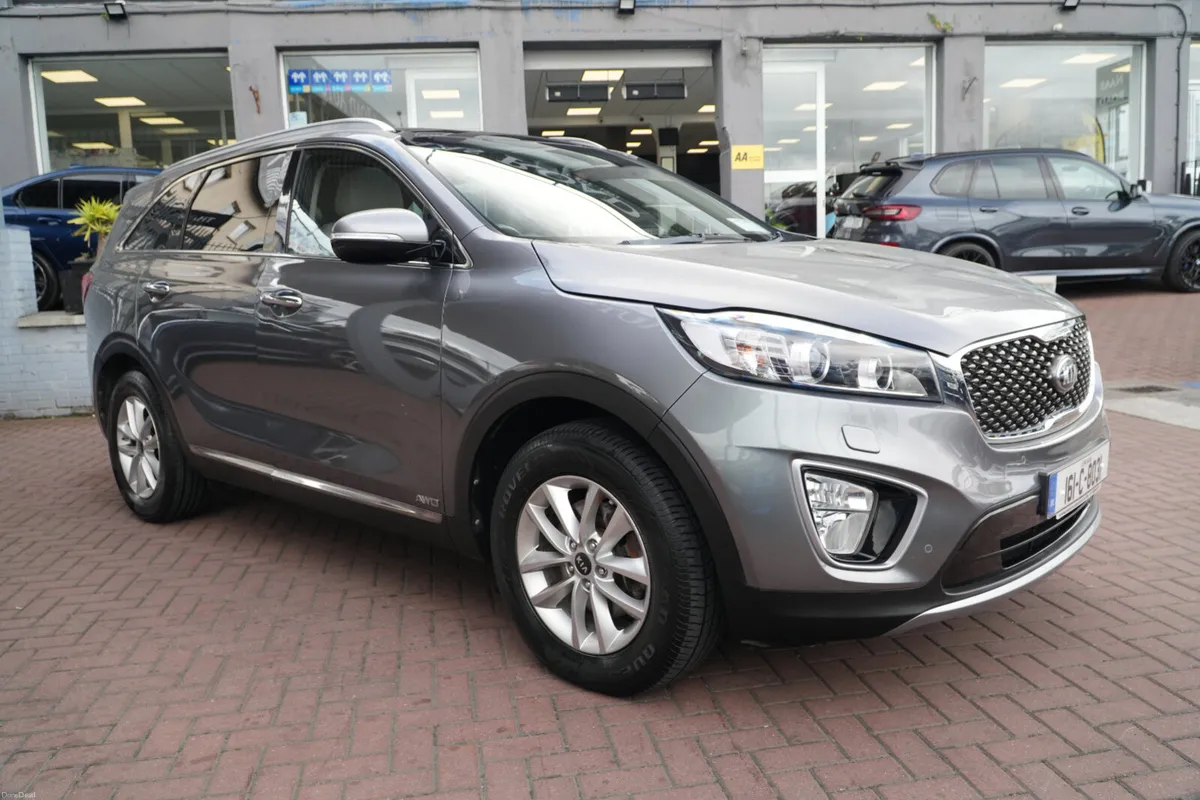 Kia Sorento 2016 AWD 5DR 7 SEATER DIESEL - Image 2