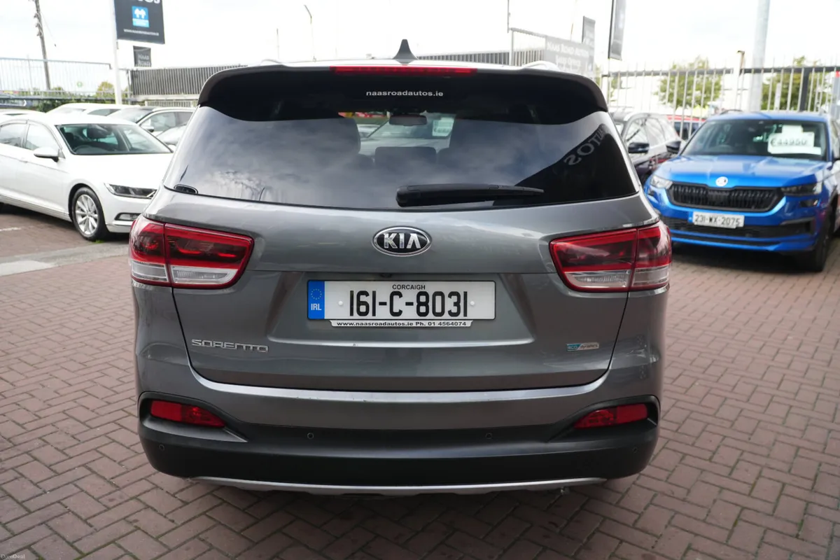 Kia Sorento 2016 AWD 5DR 7 SEATER DIESEL - Image 5