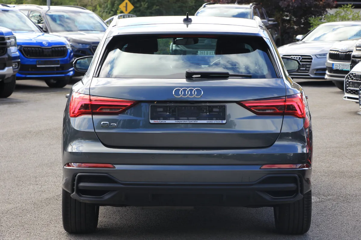 Q3 S Line Black edition * S Tronic *Tdi* Low Kms - Image 4