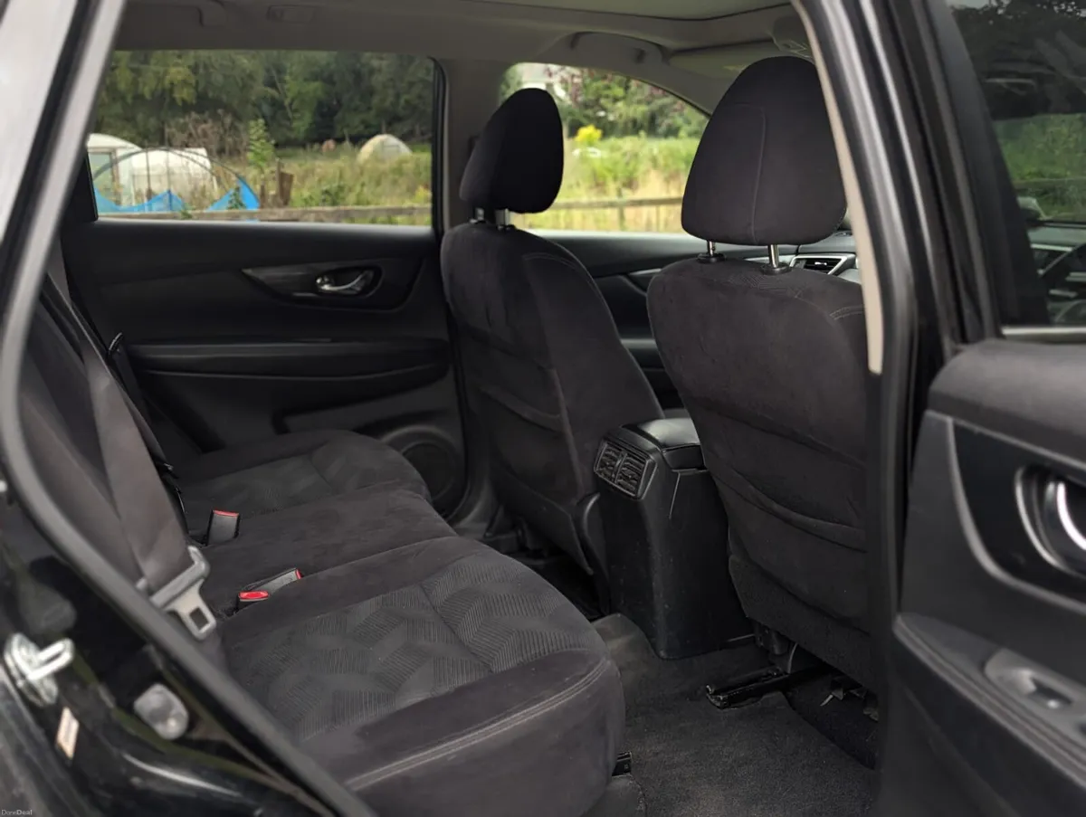 2015 NISSAN X-TRAIL 1.6 DCI N-TEC 128BHP 5 5DR AUT - Image 6