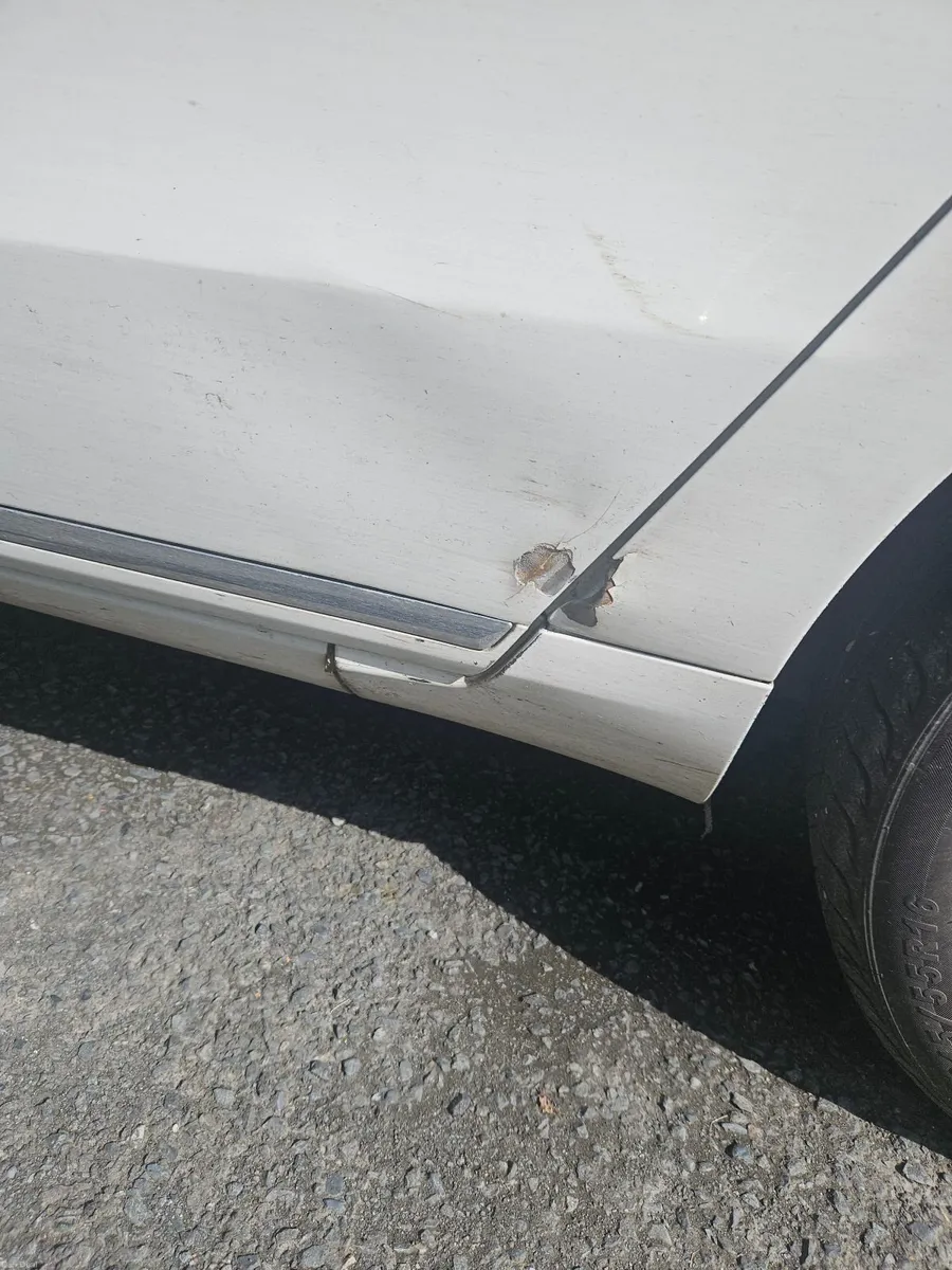 Volkswagen Passat 2014 - Image 1