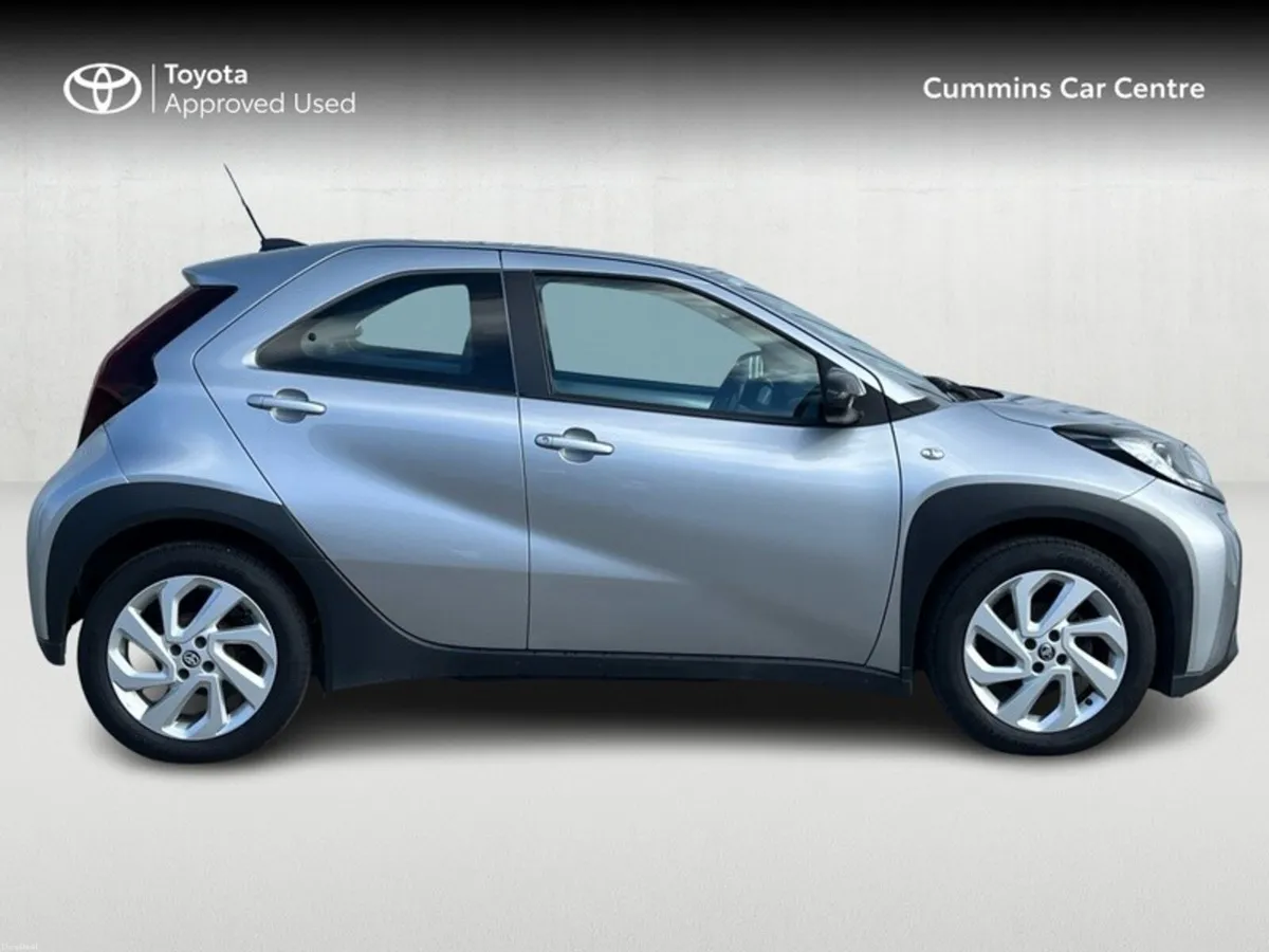 Toyota Aygo X AYGO X 1.0 PULSE - Image 3