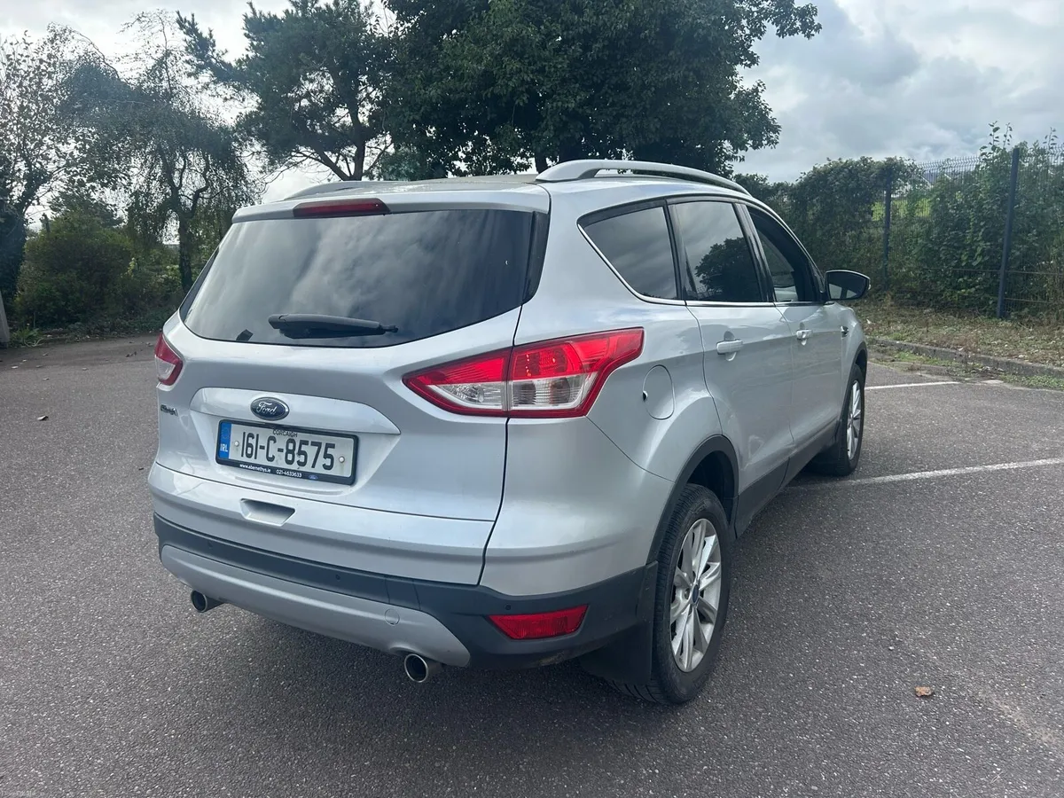 Ford Kuga 2016 - Image 4