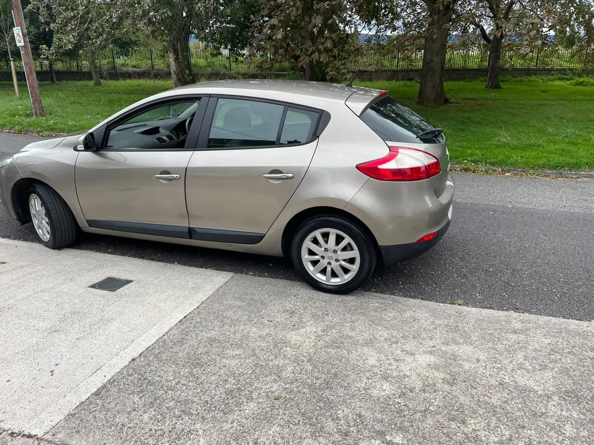 Renault Megane 2011 - Image 3