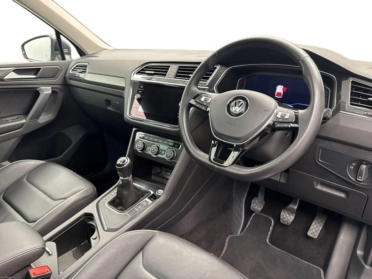 Volkswagen Tiguan 2.0TDI R-LINE *JUST ARRIVED* €10 - Image 6