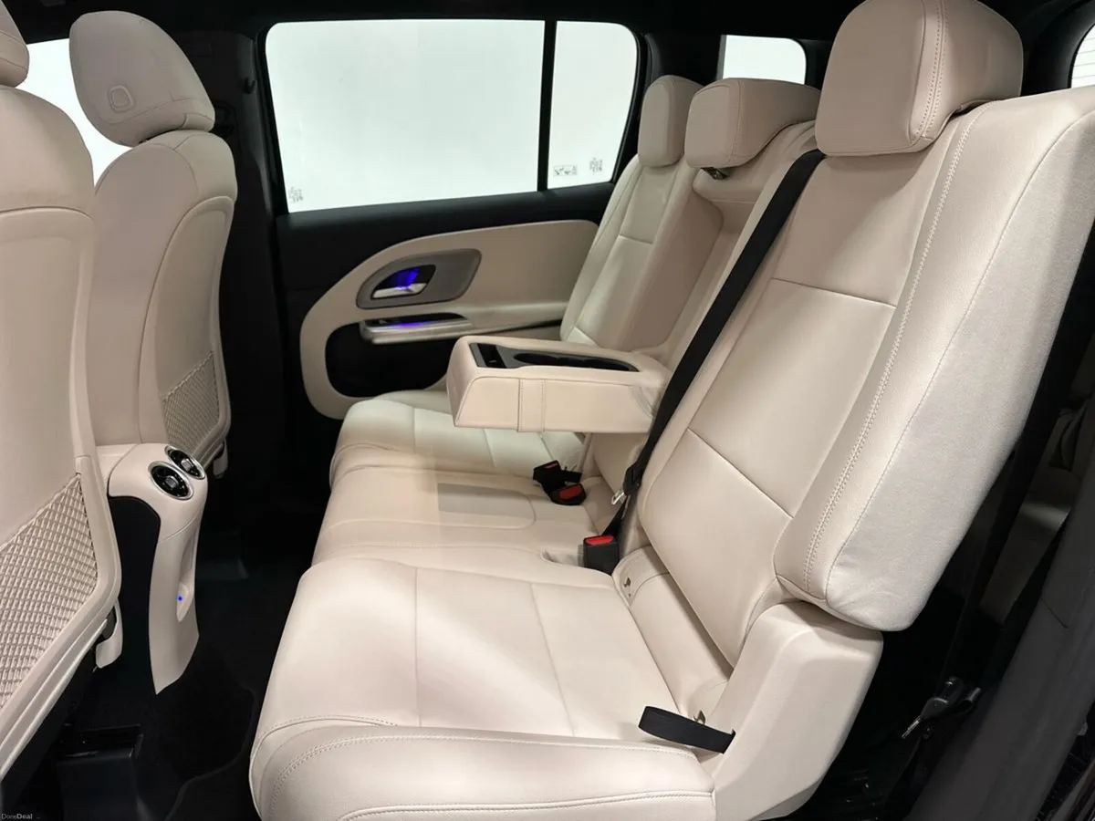 Mercedes-Benz GLB GLB200 EQ Progressive Line + - Image 4