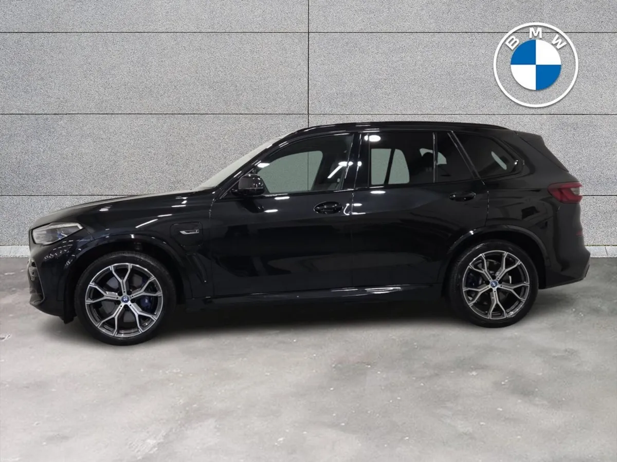 BMW X5 xDrive45e xLine - Image 3