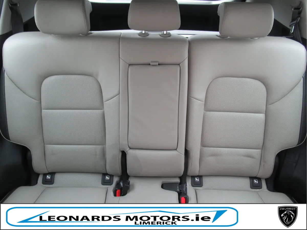 201 Kia Sportage K3 ***LOW MILEAGE*** - Image 6