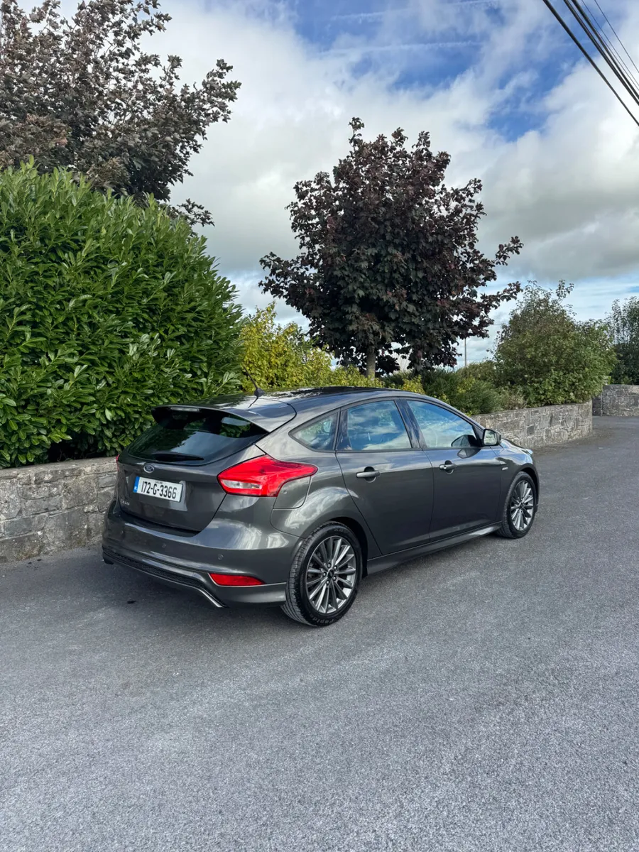 Ford Focus 2017 - Image 3