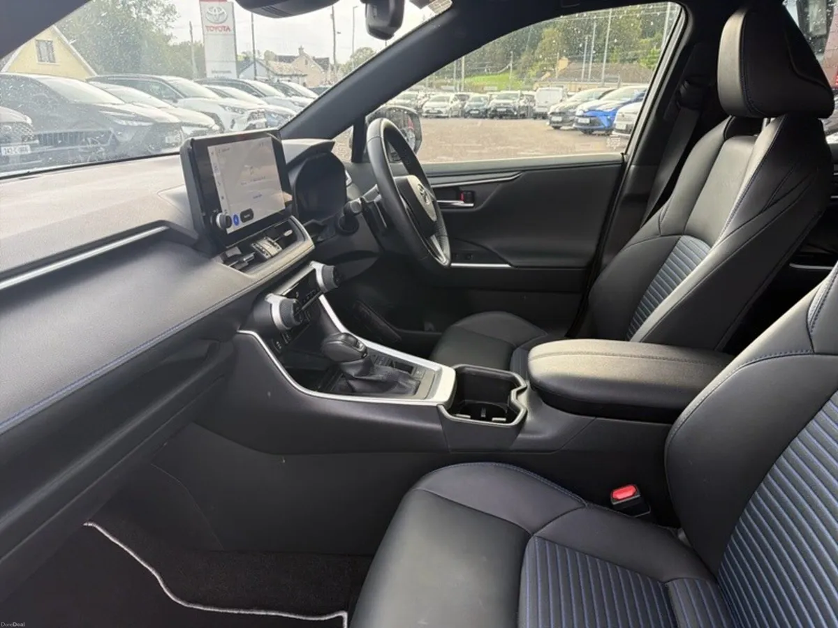 Toyota RAV4 Hybrid Sport - Image 6
