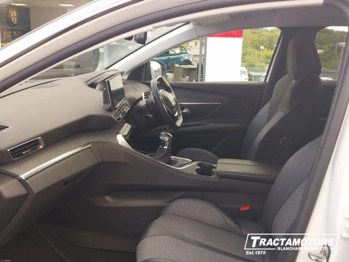 Peugeot 3008 FL ALLURE 1.5 BLUE HDI 13 130 6.2 - Image 4