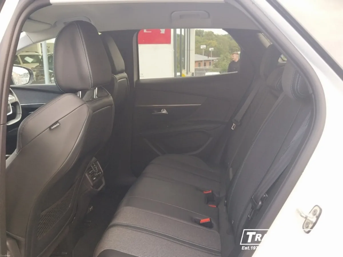 Peugeot 3008 FL ALLURE 1.5 BLUE HDI 13 130 6.2 - Image 6