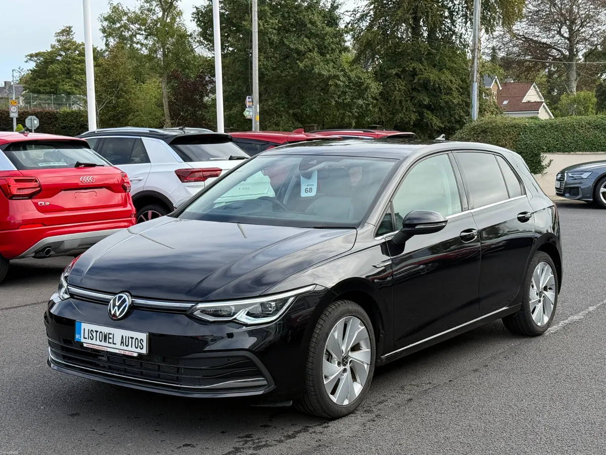 232 VW GOLF STYLE PLATINUM EDITION 1.5 PETROL AUTO - Image 6