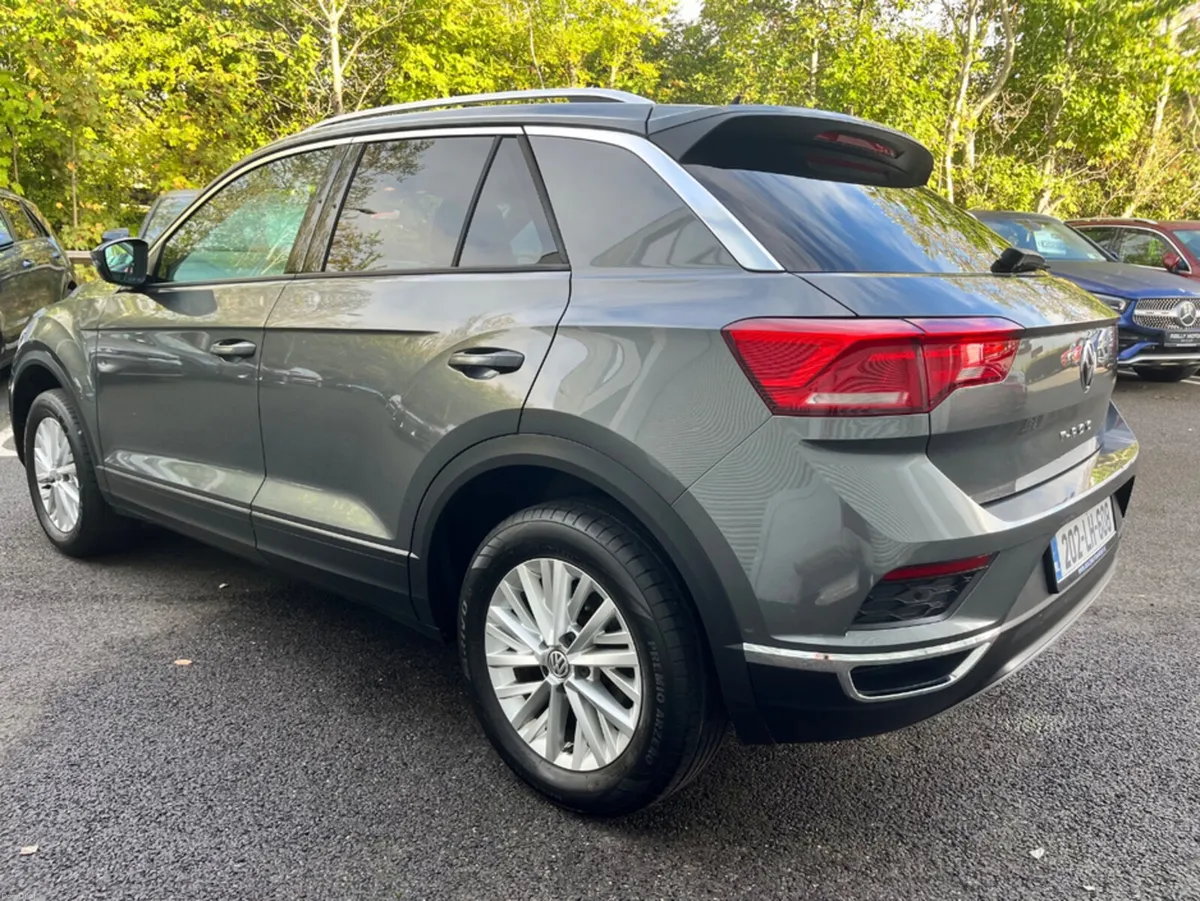 Volkswagen T-Roc 1.0 PETROL DESIGN - Image 5