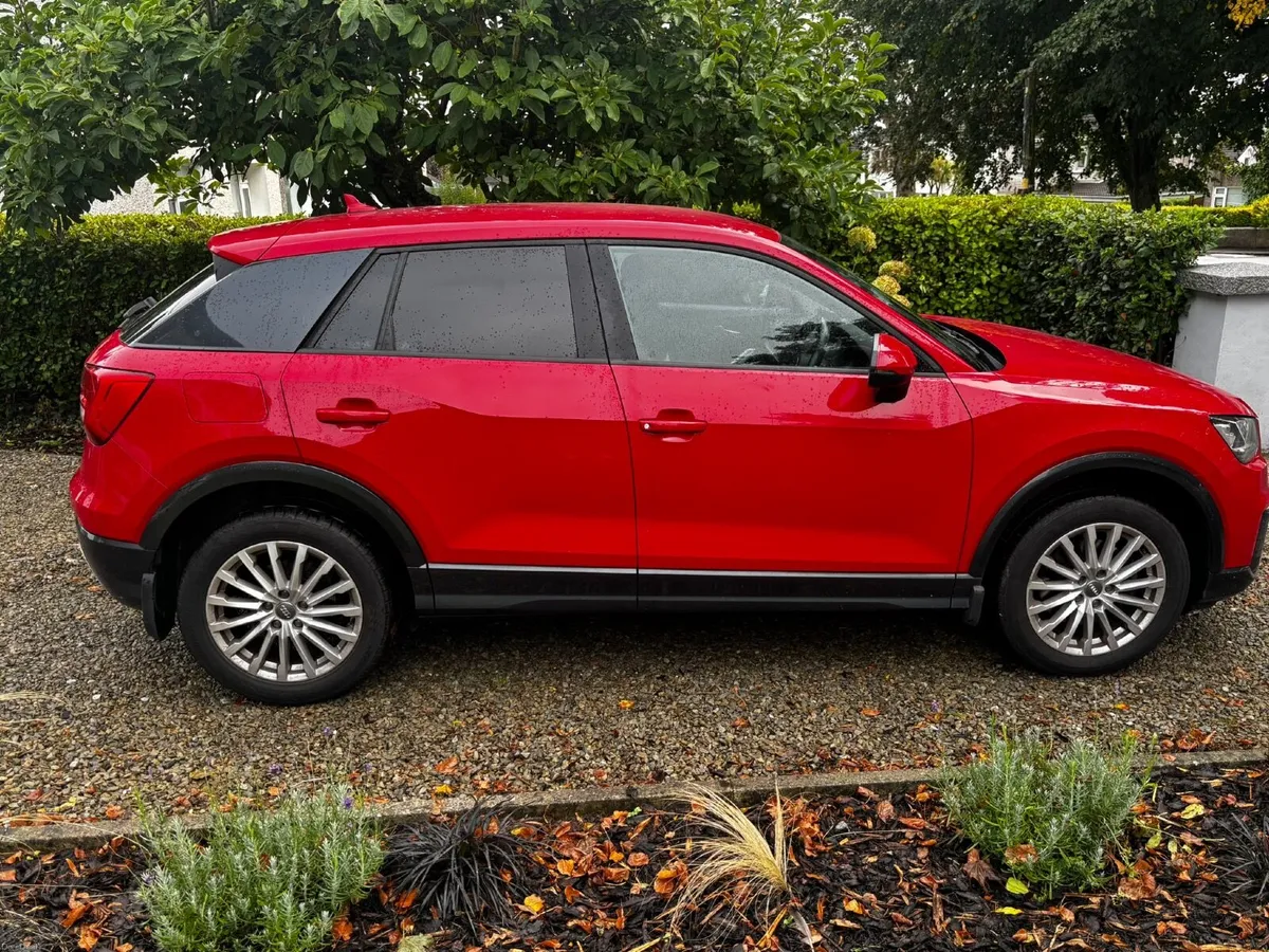 Audi Q2 2017 - Image 2