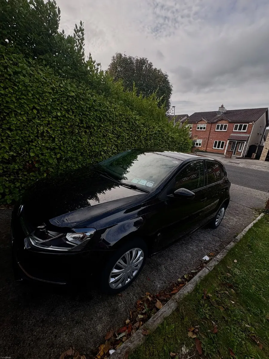 Volkswagen Polo 2015 - Image 3