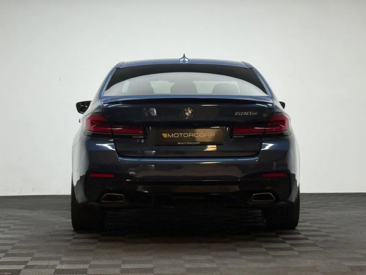 BMW 5-Series 530E M SPORT - Image 6