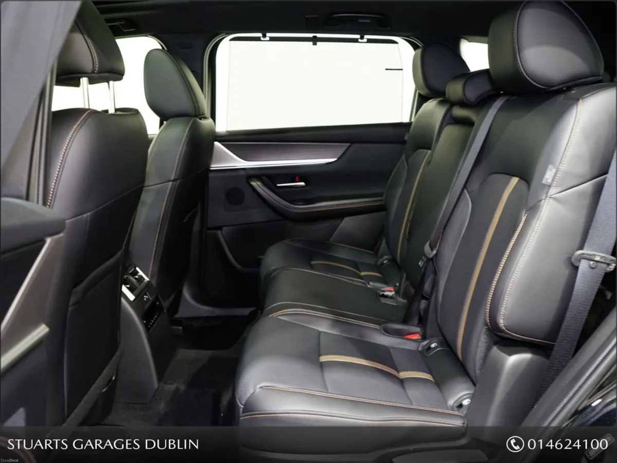 Mazda CX-80 2.5L e-SKYACTIV PHEV 327ps 8AT AWD HOM - Image 5