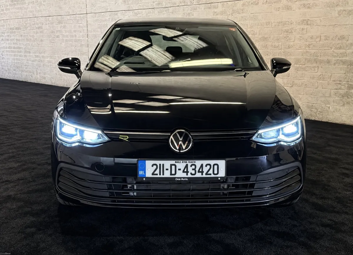 Volkswagen Golf eTSI R Style - Image 1