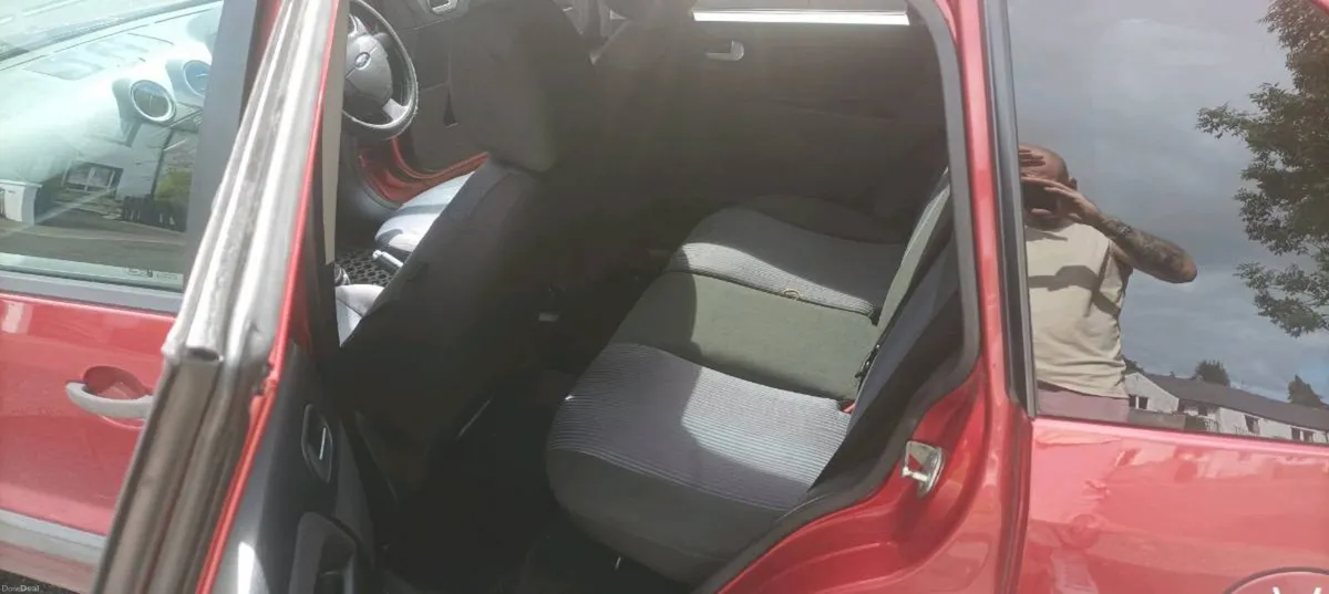 FORD FUSION - Image 4