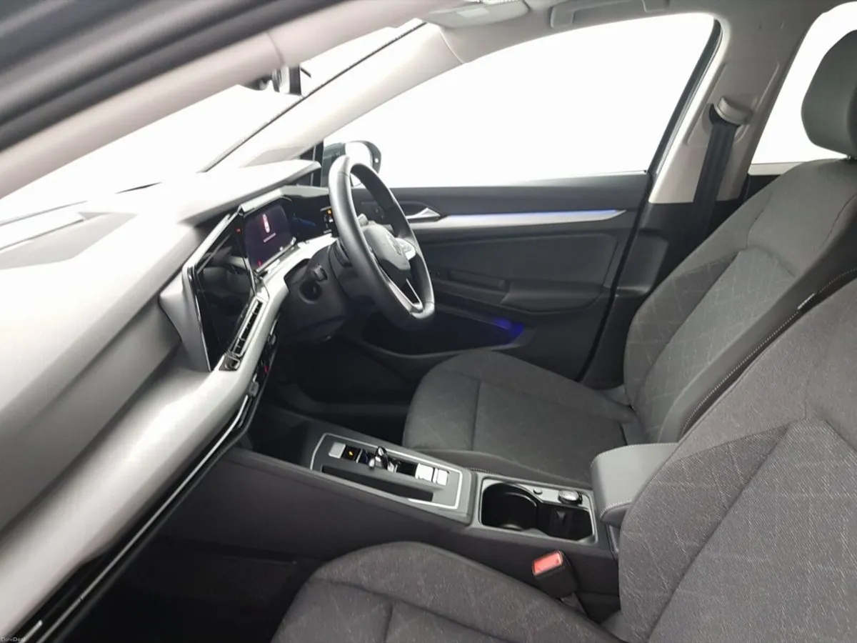 Volkswagen Golf eTSI Active Platinum ED - Image 4
