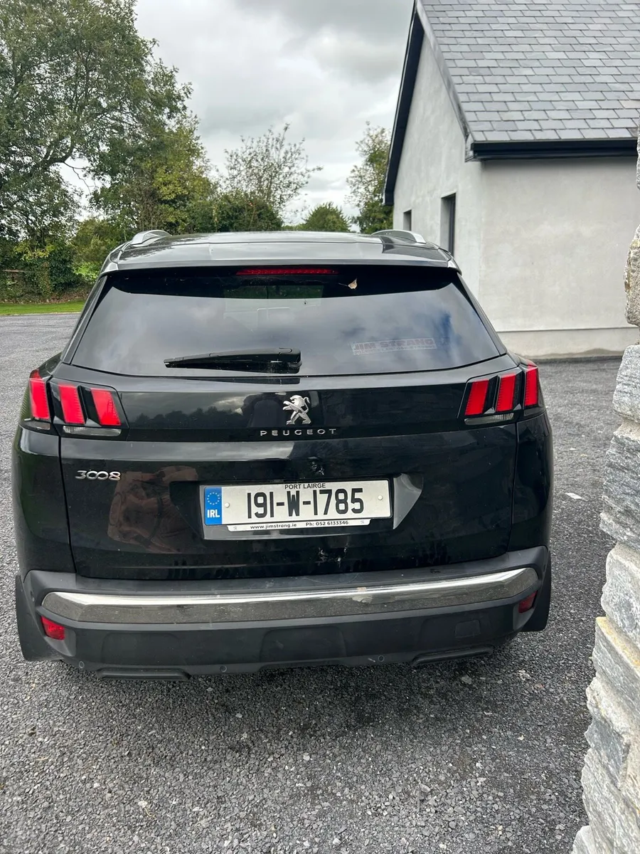 2019 Peugeot 3008 Allure - Image 4