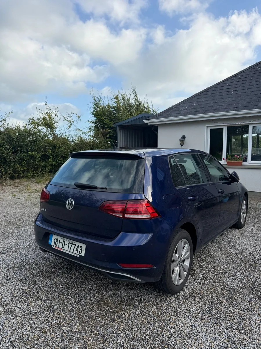 Volkswagen Golf - Image 1