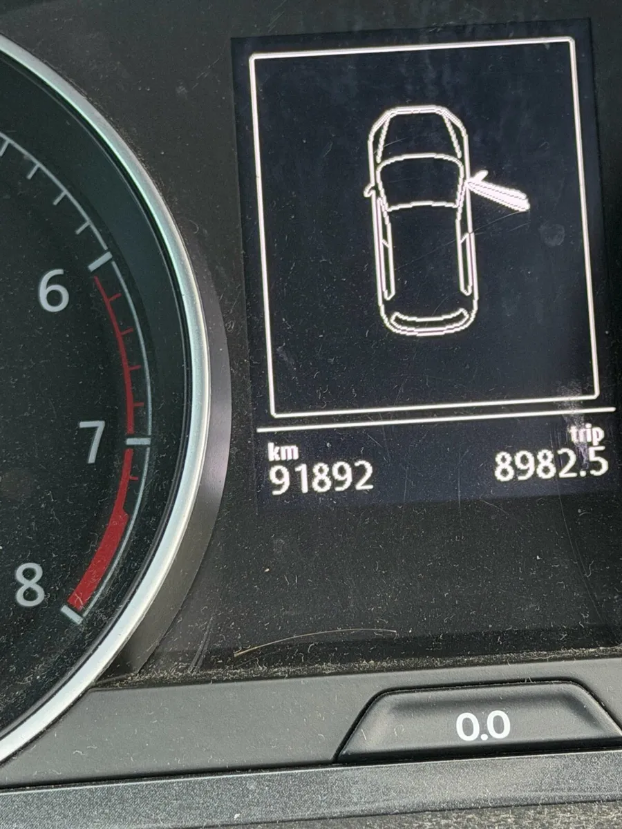 Volkswagen Golf - Image 6