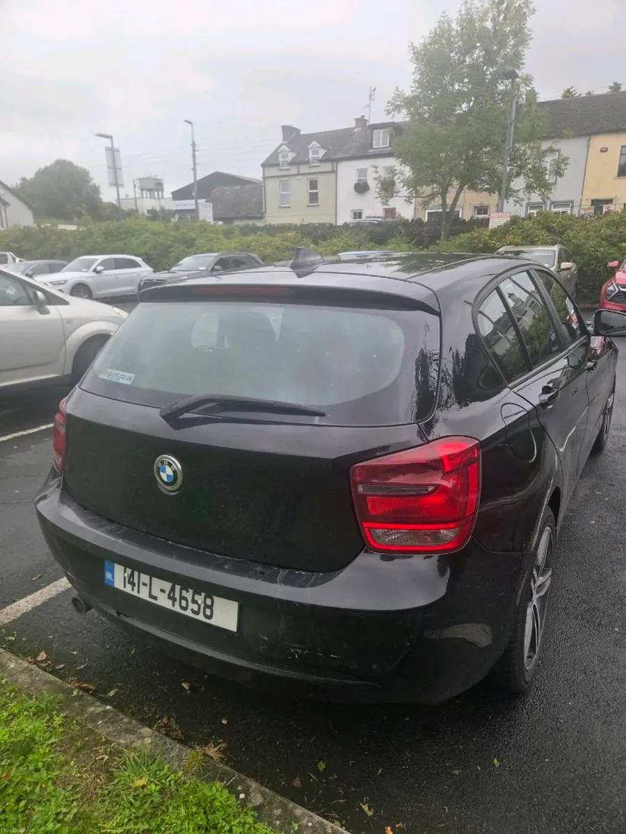 BMW 1 SERIES - Image 2