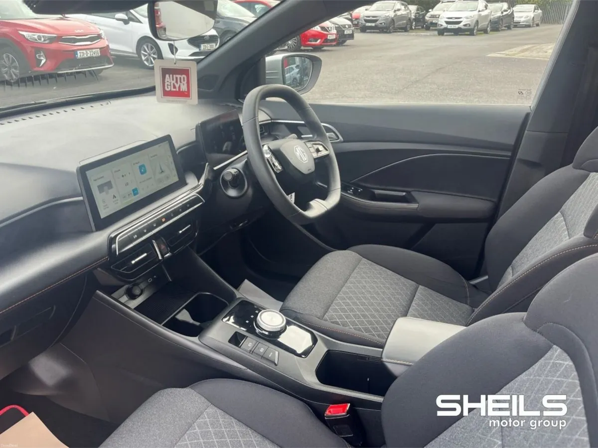 MG MG3 MG3 ESSENCE HYBRID+ 5DR AUTO - Image 5