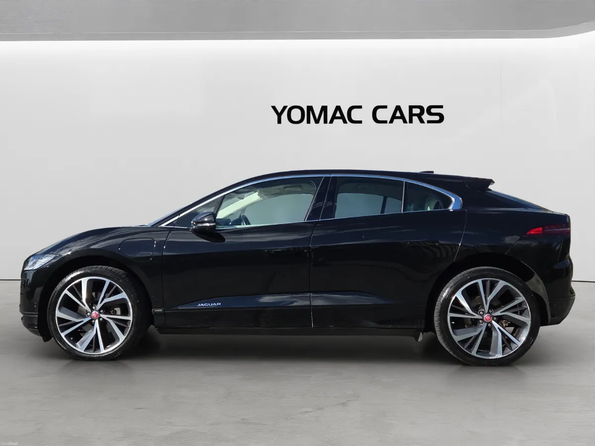 JAGUAR I PACE EV400 HSE - HUGE SPEC - LOW MILEAGE - Image 3