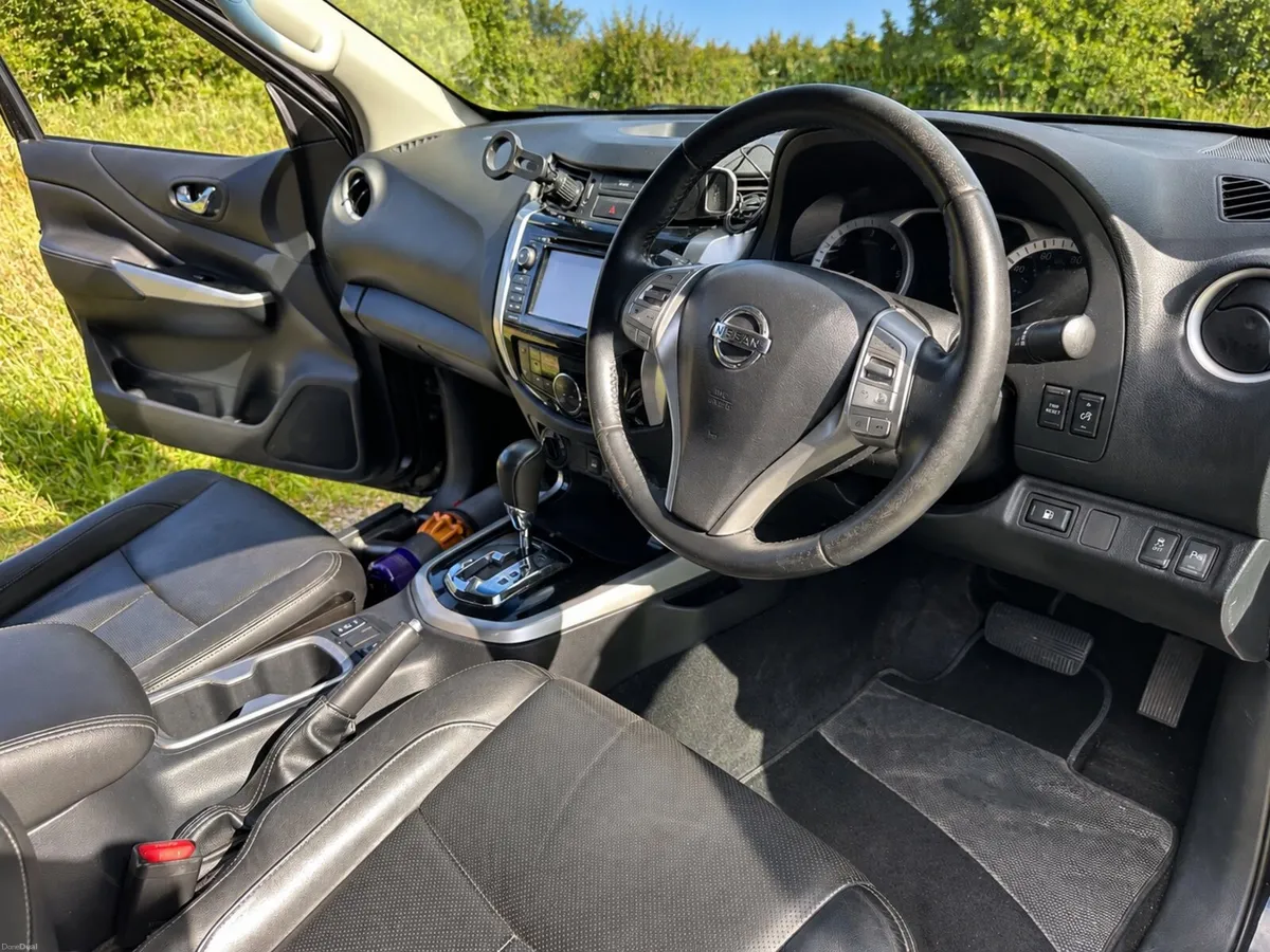 Nissan Navara 2.3 Diesel Automatic 4x4 – 2018 - Image 4