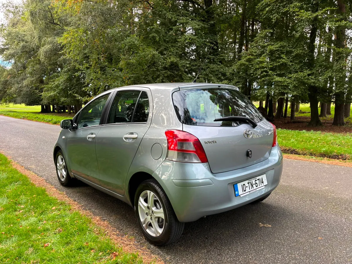 Toyota Yaris 2010 1.0 - Image 5