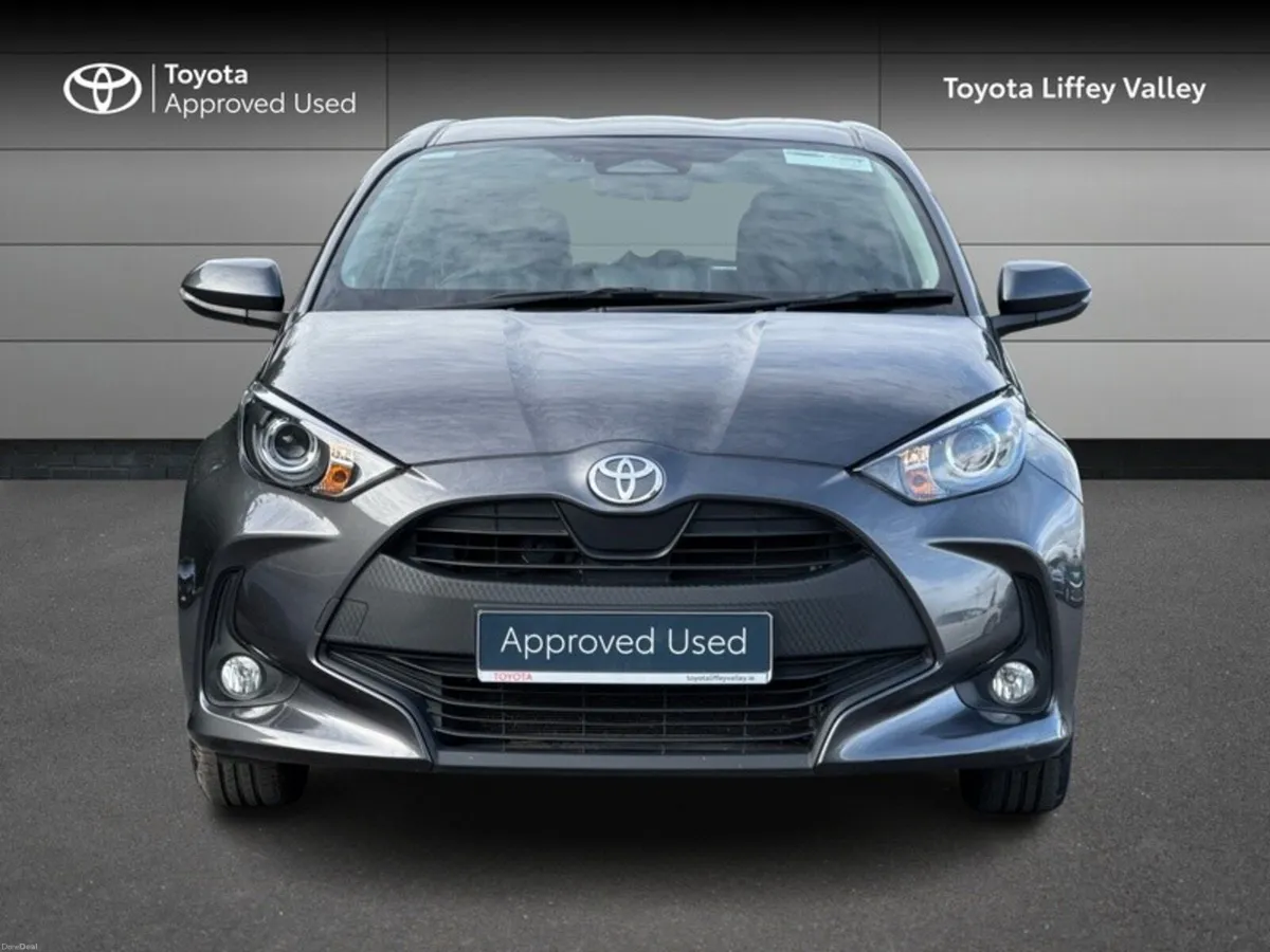 Toyota Yaris Yaris Hybrid 115 Luna - Image 5