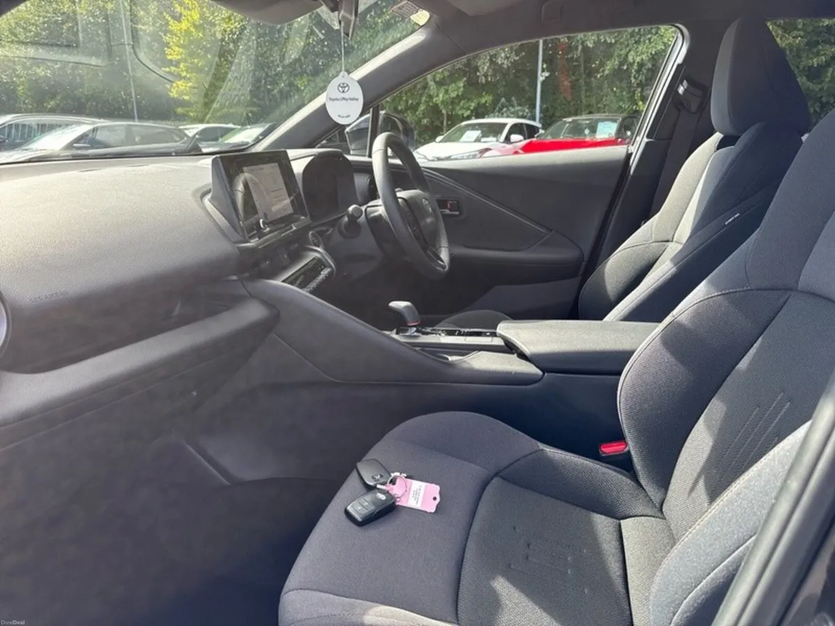 Toyota C-HR C-HR HYBRID SPORT - Image 6