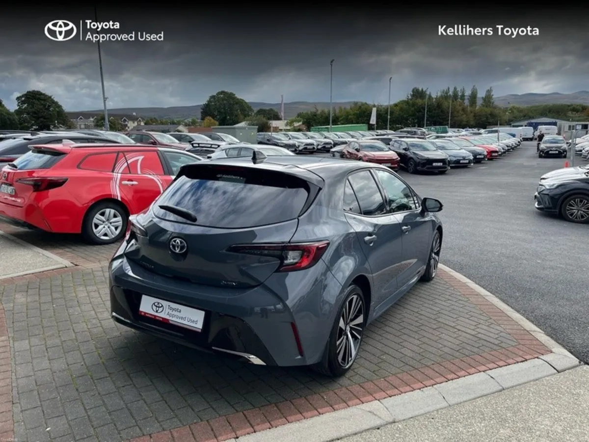 Toyota Corolla 1.8 - Image 2