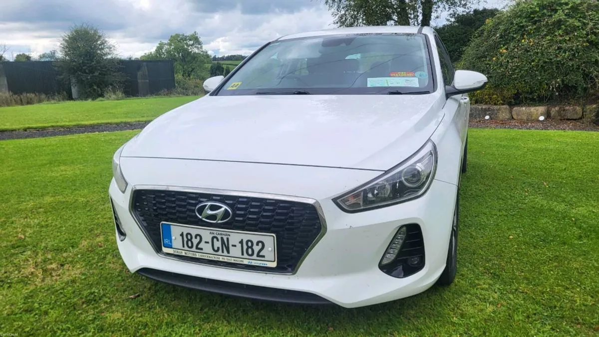 2018 Hyundia i30 diseal 5-Door 6-speed Test 2028 - Image 2