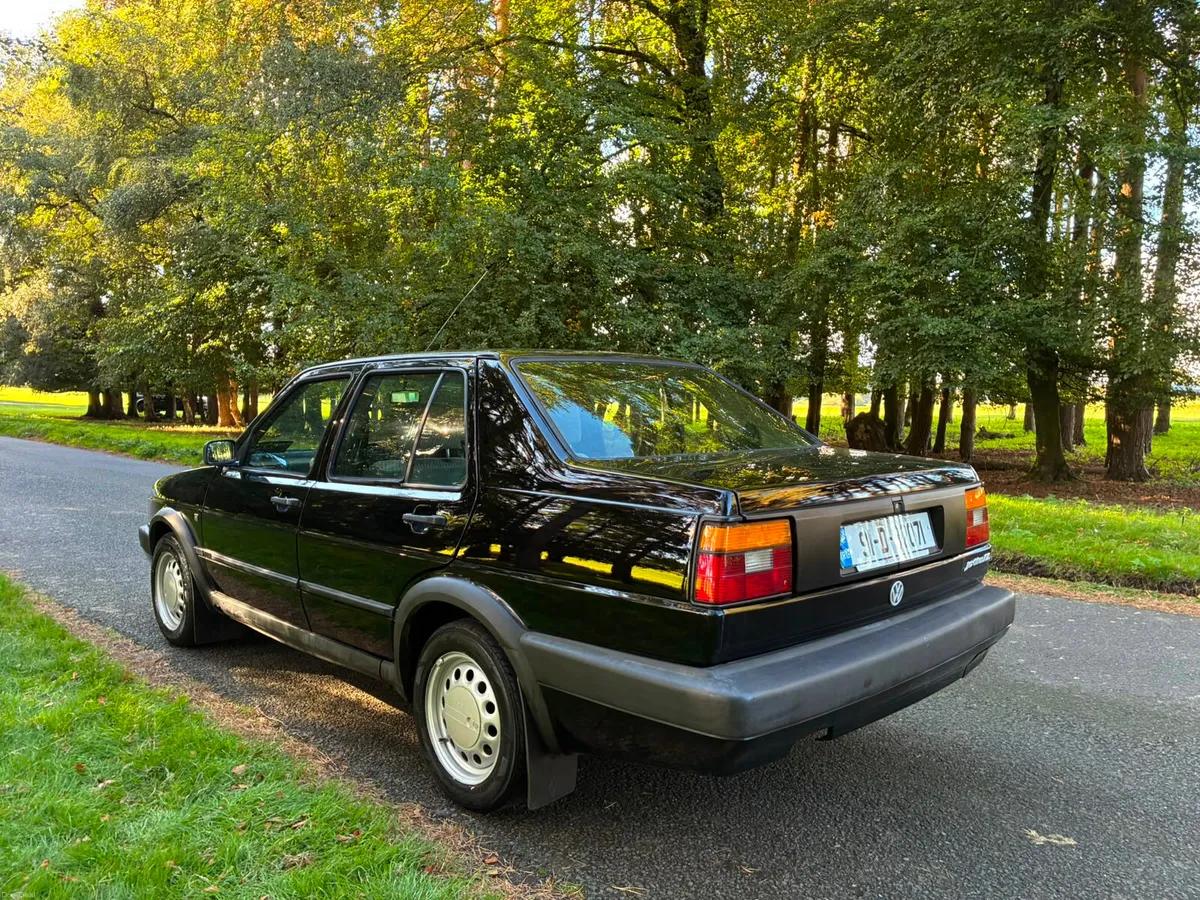 Volkswagen Jetta 1991 Diesel - Image 5