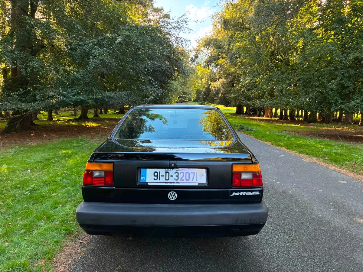 Volkswagen Jetta 1991 Diesel - Image 6