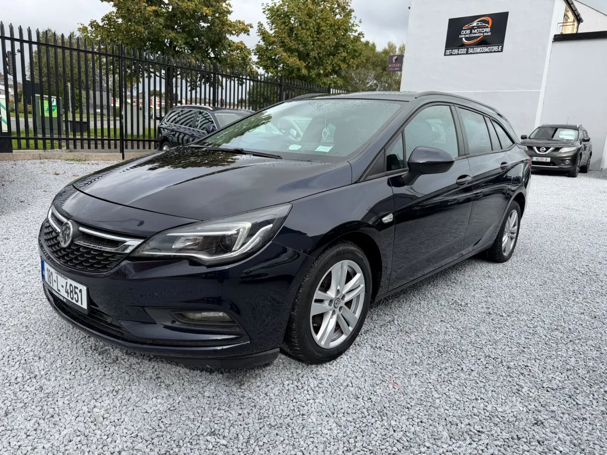 2018 (181) Vauxhall Astra 1.6 CDTI Tech Line - Image 3