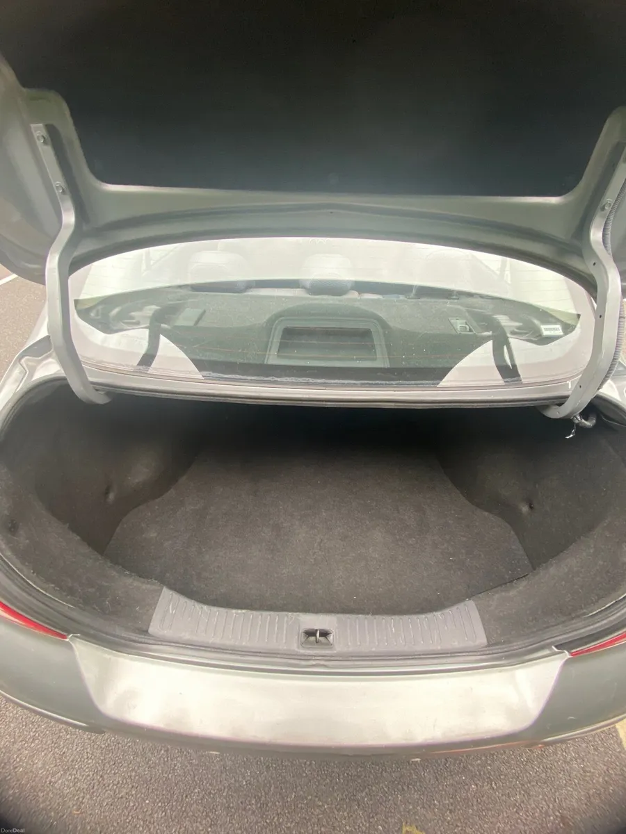 Nissan Tiida 2009 - Image 3