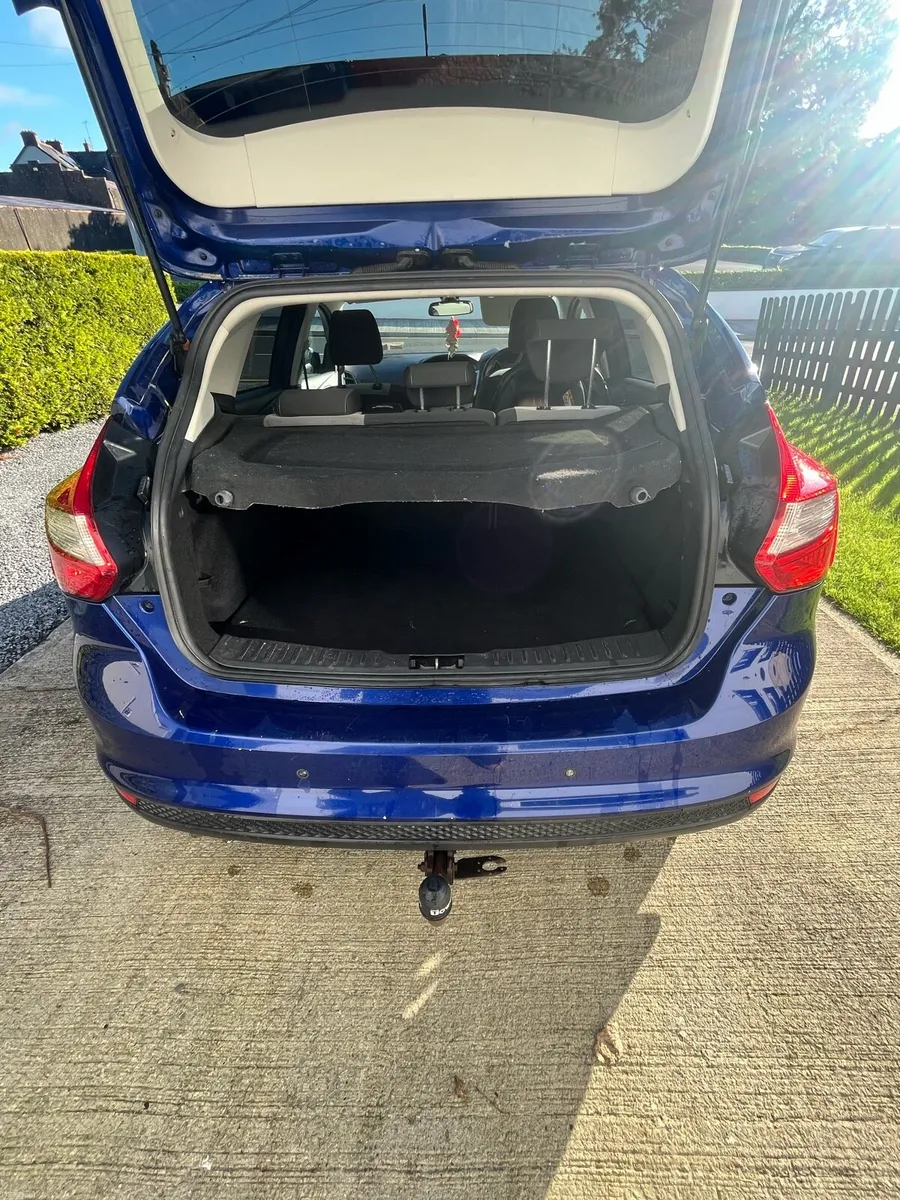 FORD FOCUS ZETEC - Image 6