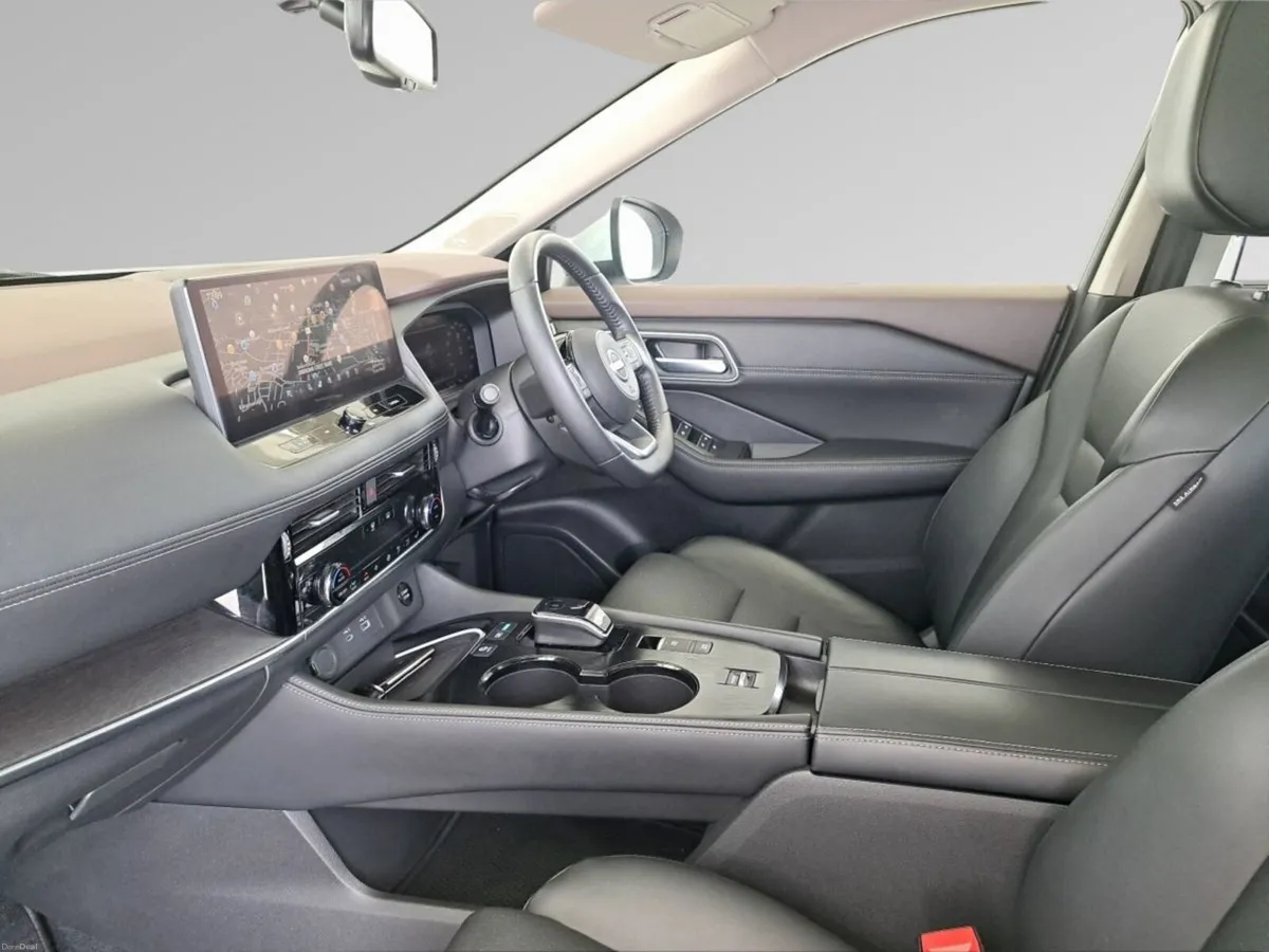 Nissan X-Trail E-POWER SVE 5 Seater €4000 Scrappag - Image 4